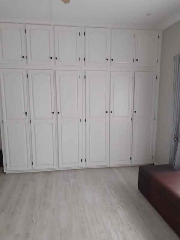 3 Bedroom Property for Sale in Albertinia Western Cape